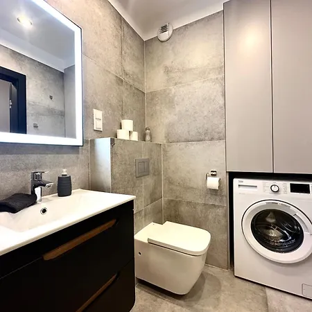 Traugutta - Fitness & Parking Apartman *
