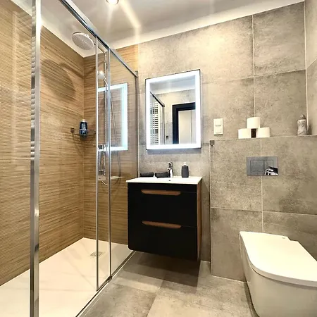 アパート Traugutta - Fitness & Parking ヴロツワフ